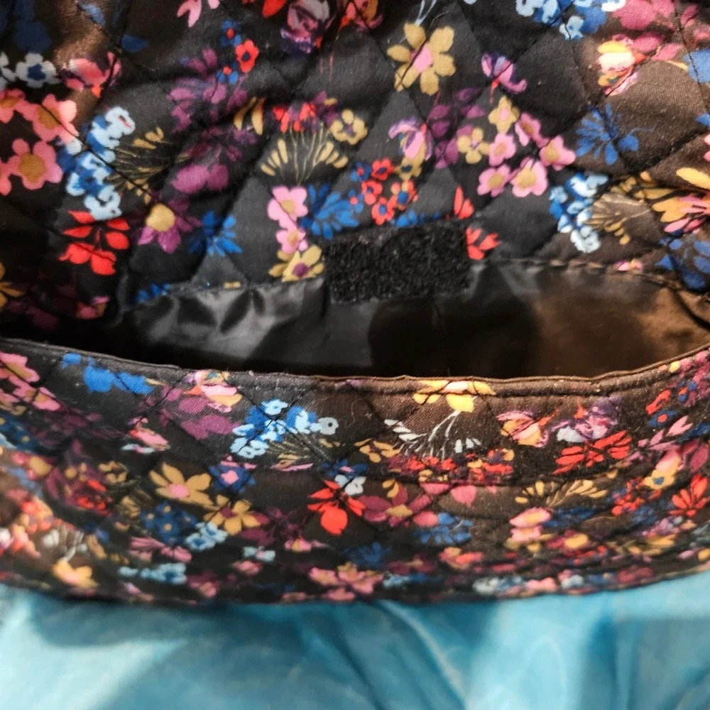 Country Store Floral Quilted Shoulder Bag Purse Zip Casual Everyday - Picture 3 of 7